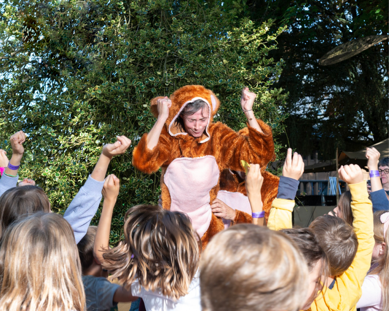  Kinderdisco »Ouistiti Dicsoclub« mit DJ Fred